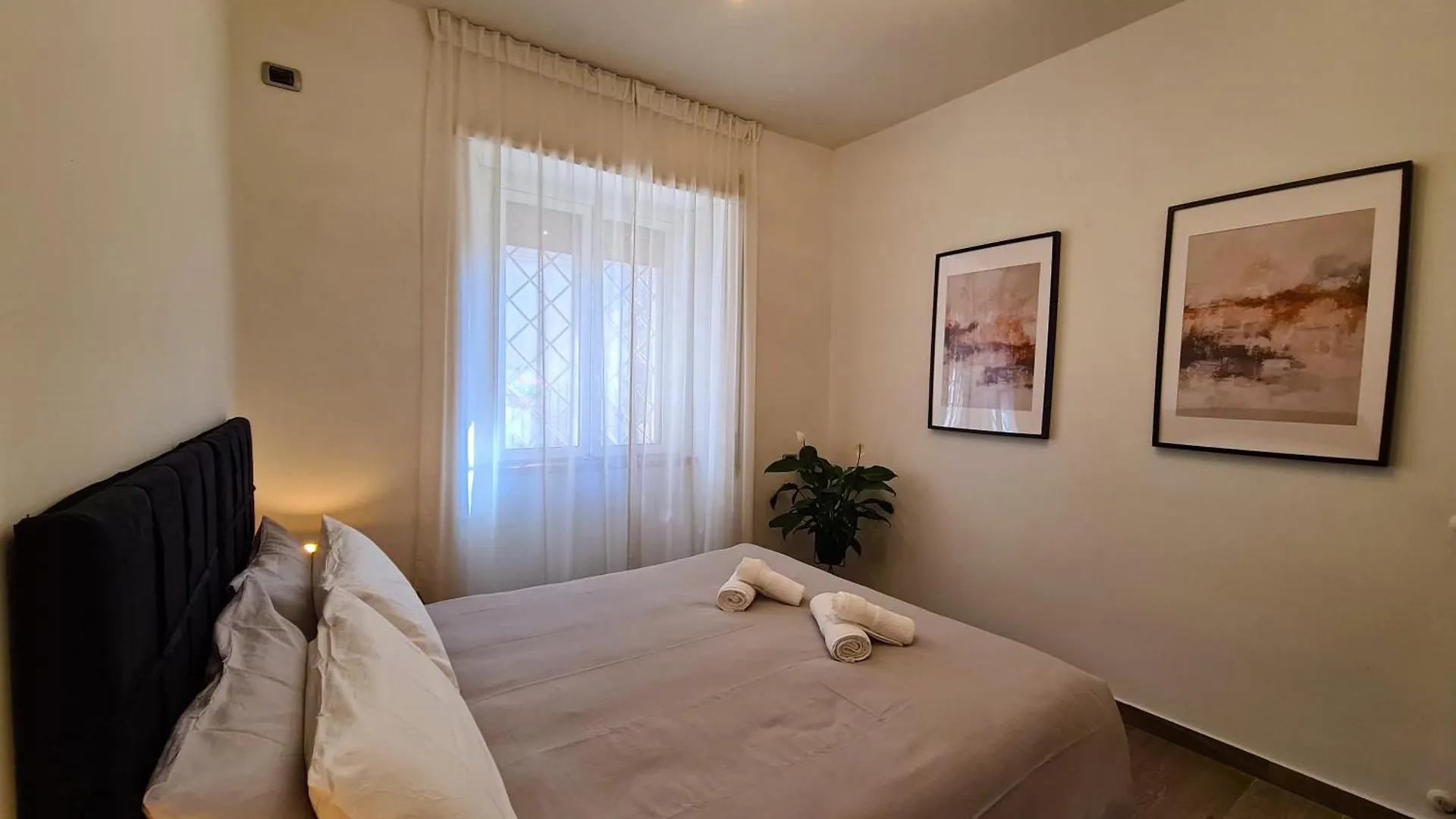 Bed & Breakfast Monti Di San Paolo Guesthouse With Free Private Parking Acilia