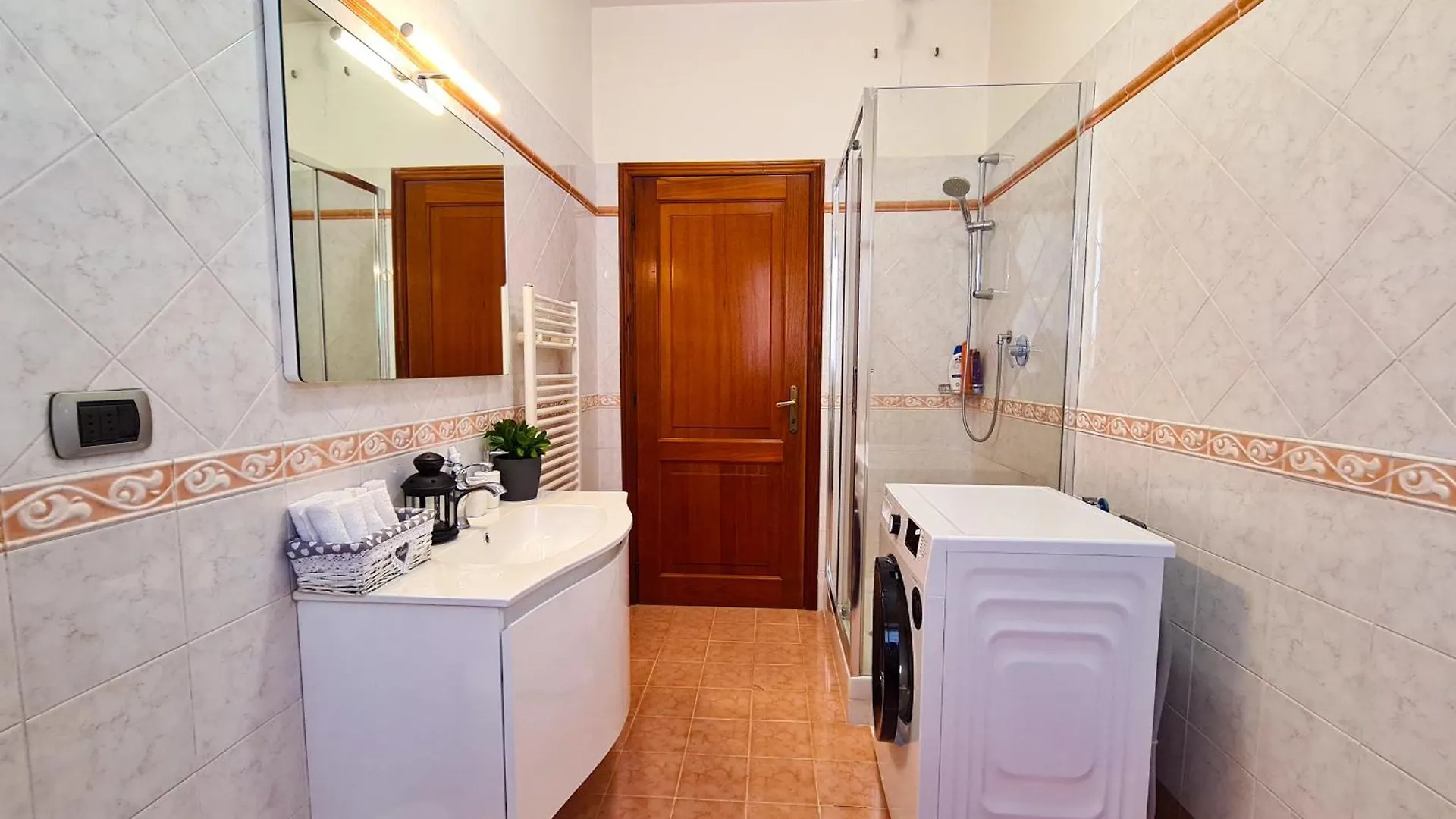 Bed & Breakfast Monti Di San Paolo Guesthouse With Free Private Parking Acilia Italy