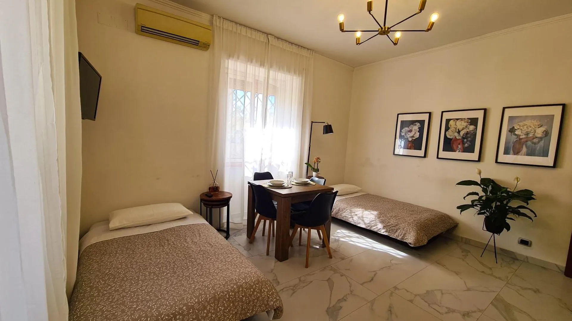Bed & Breakfast Monti Di San Paolo Guesthouse With Free Private Parking Acilia Italy