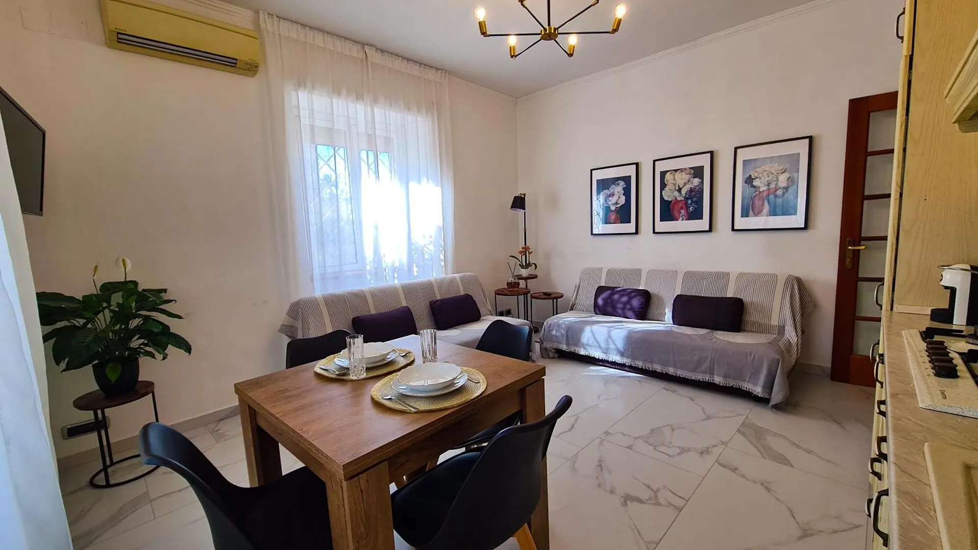 Monti Di San Paolo Guesthouse With Free Private Parking Acilia 0*,  Italy