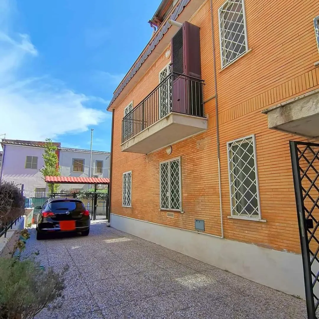 Monti Di San Paolo Guesthouse With Free Private Parking Acilia Bed & Breakfast